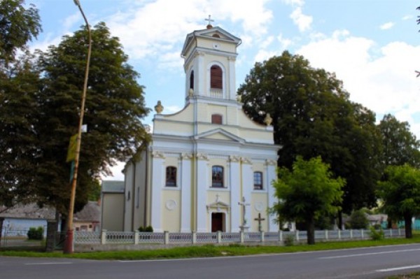 Farský kostol sv. Štefana, prvomučeníka